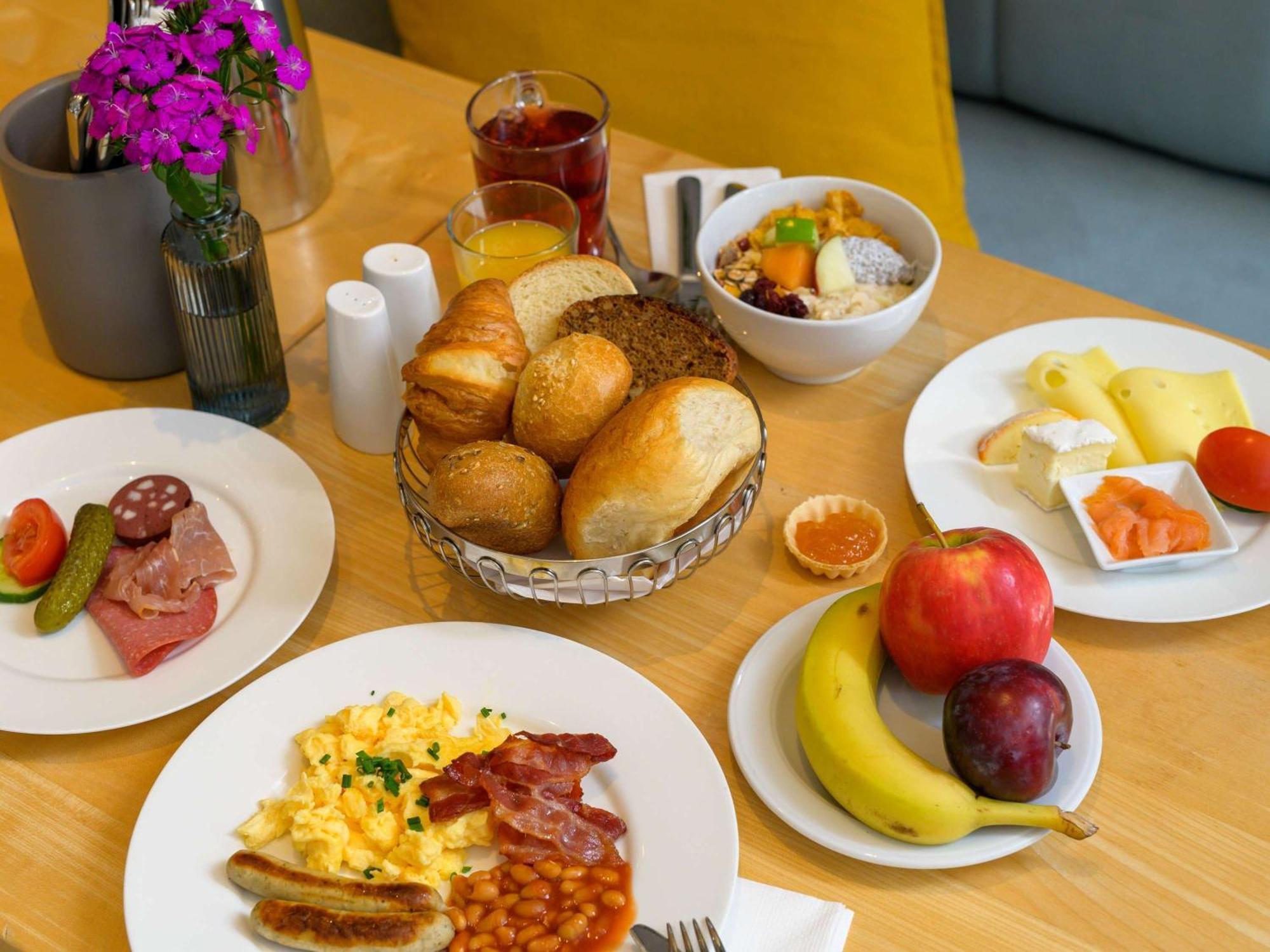 Mercure West 4* Köln