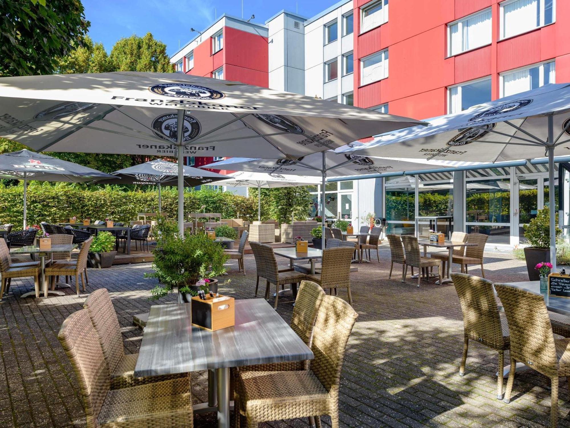 Mercure West Hotel